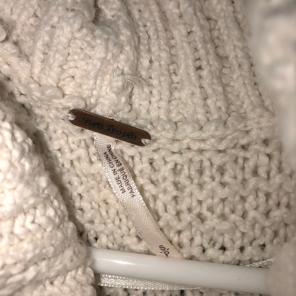 Free People Sleeveless knit turtle neck sweater - Picture 3 of 4